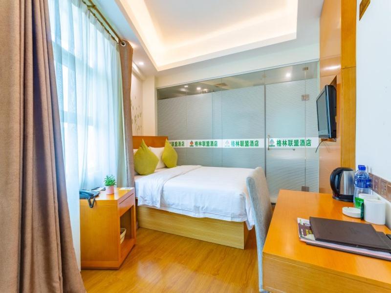 Greentree Alliance Sanya Jiyang District Yalongwan Road Hotel Dış mekan fotoğraf