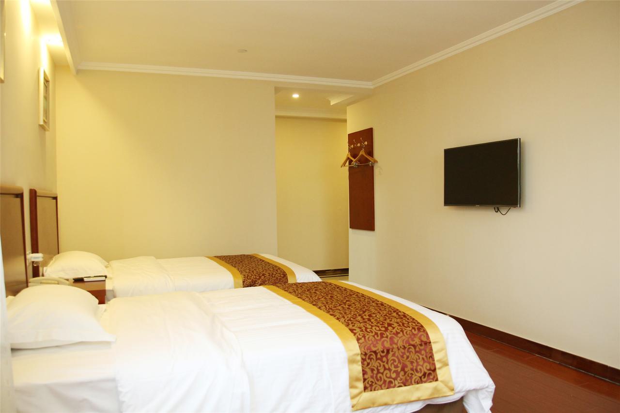 Greentree Alliance Sanya Jiyang District Yalongwan Road Hotel Dış mekan fotoğraf